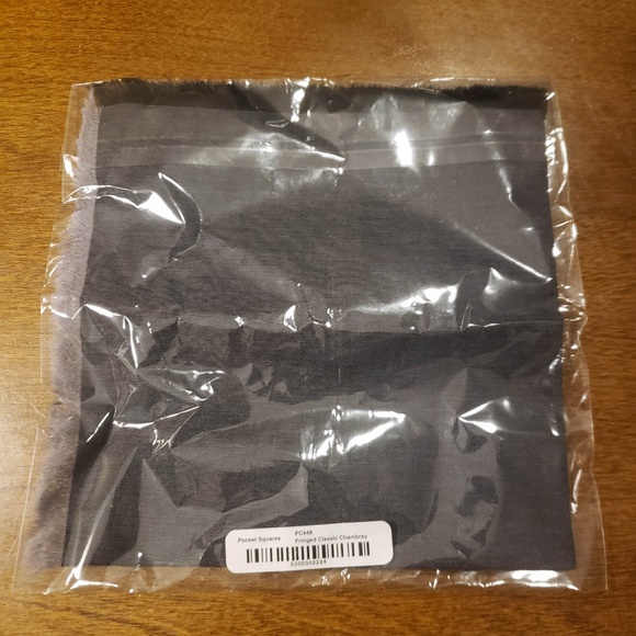 The Tie Bar Pocket Square, Flower Lapel & Tie Clip - Picture 4 of 8